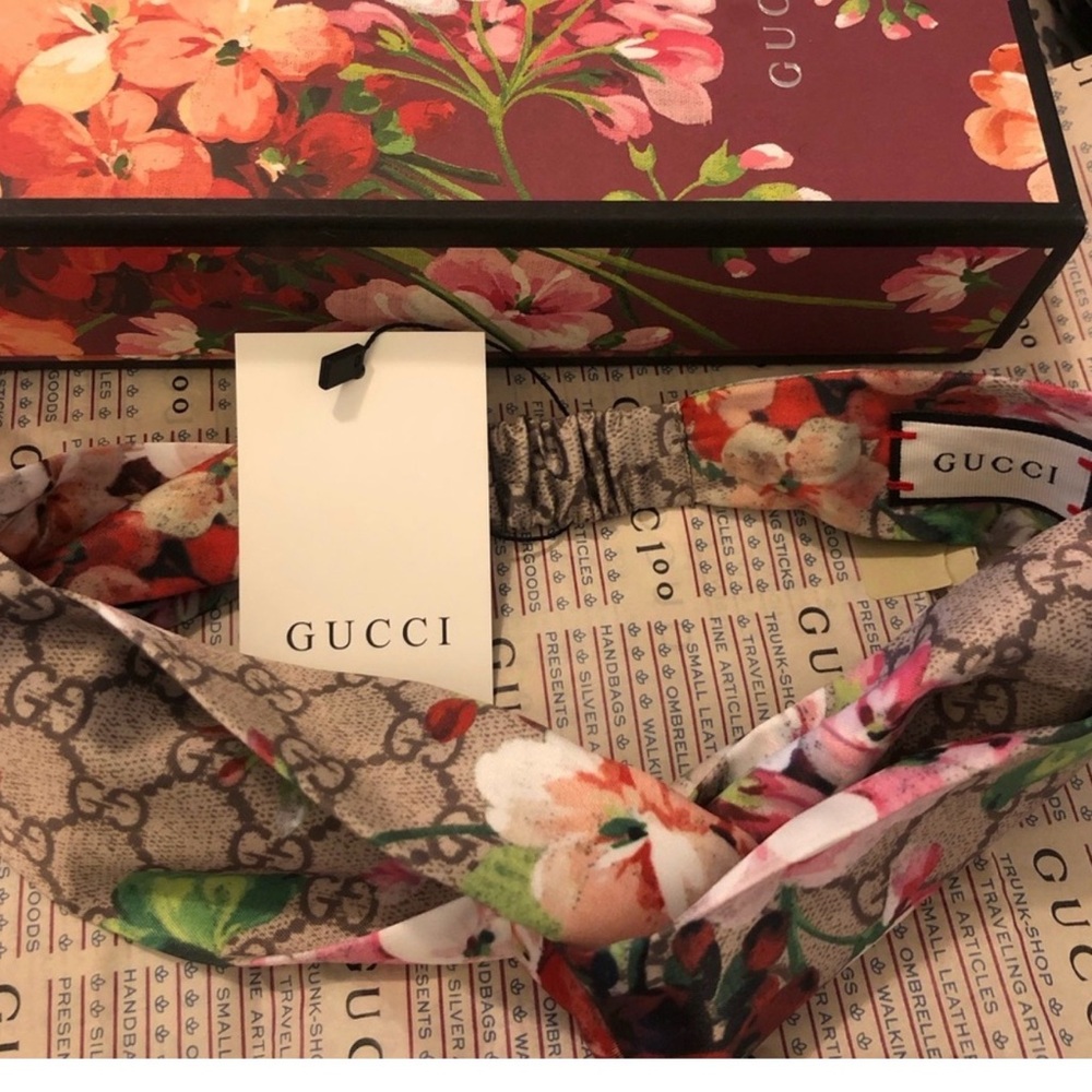 Gucci Floral Scarf - Red, Pink, Green